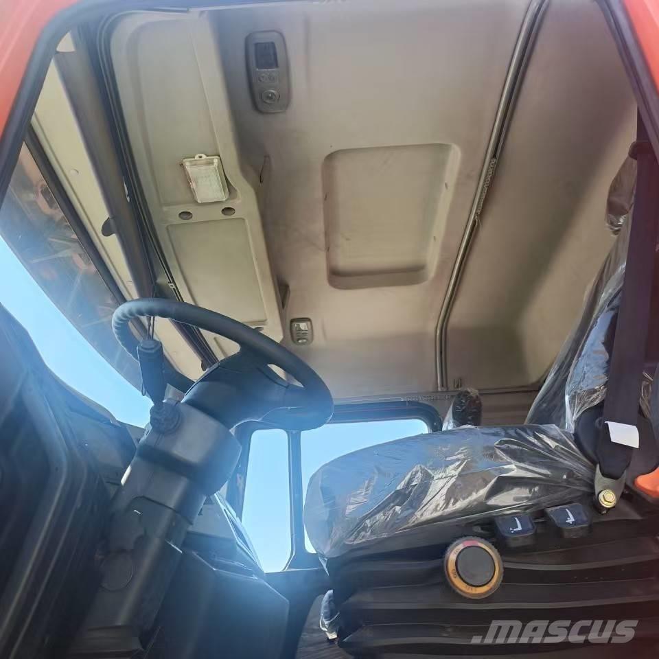 Shacman F3000 8x4 Грузовики-Самосвалы