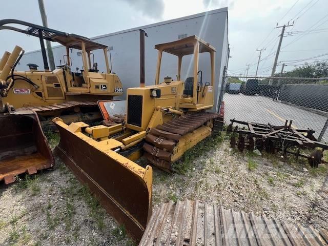 CAT D3Cll Гусеничные бульдозеры