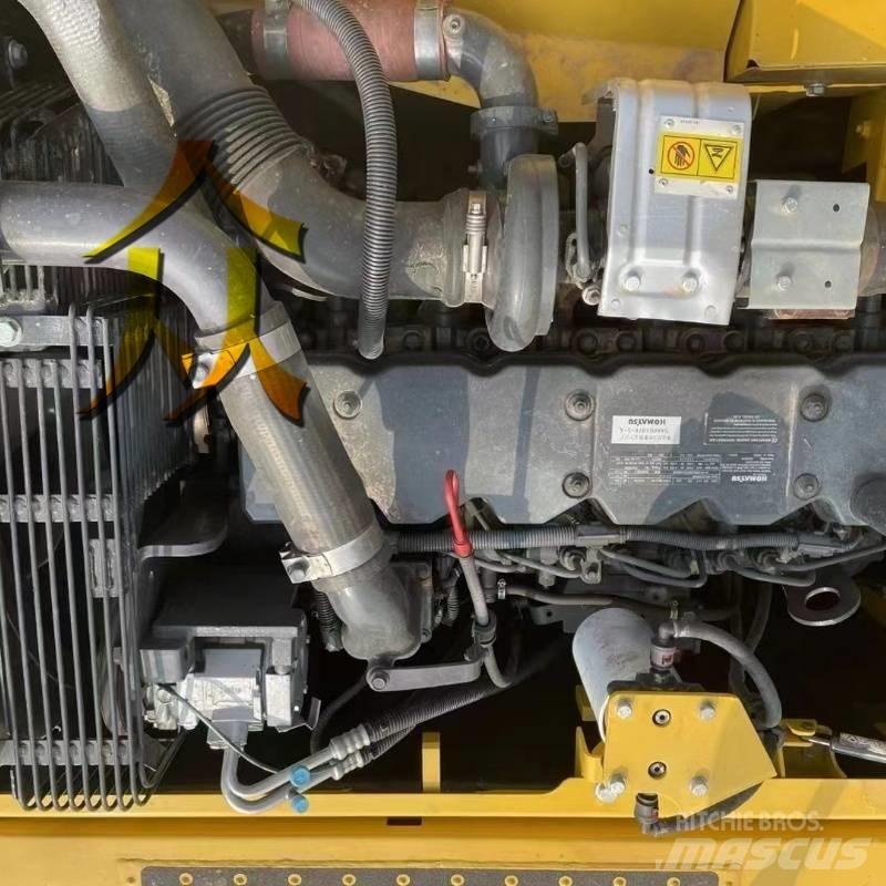 Komatsu PC 200 Гусеничные экскаваторы