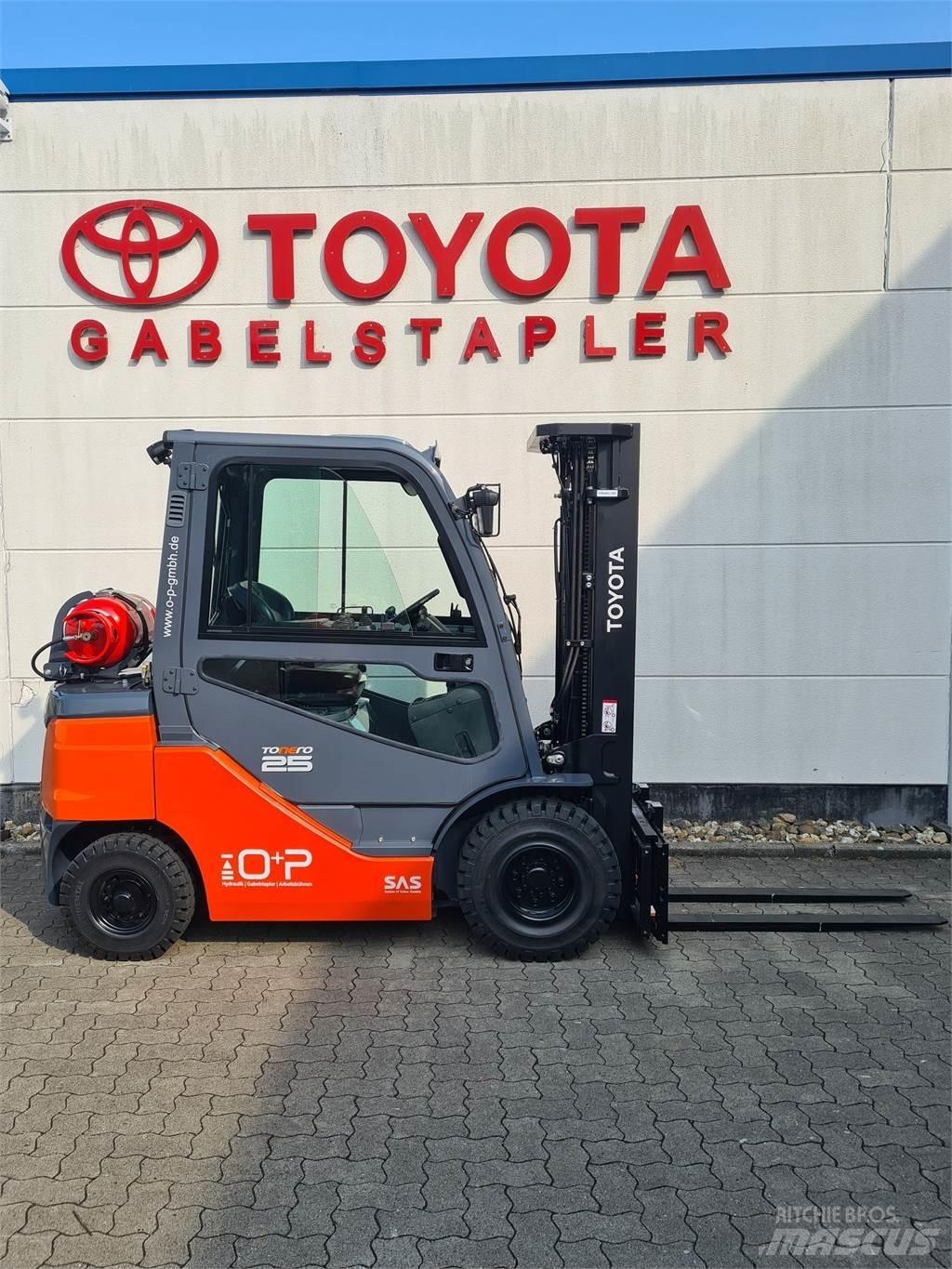 Toyota 02-8FGF25 Газовые погрузчики