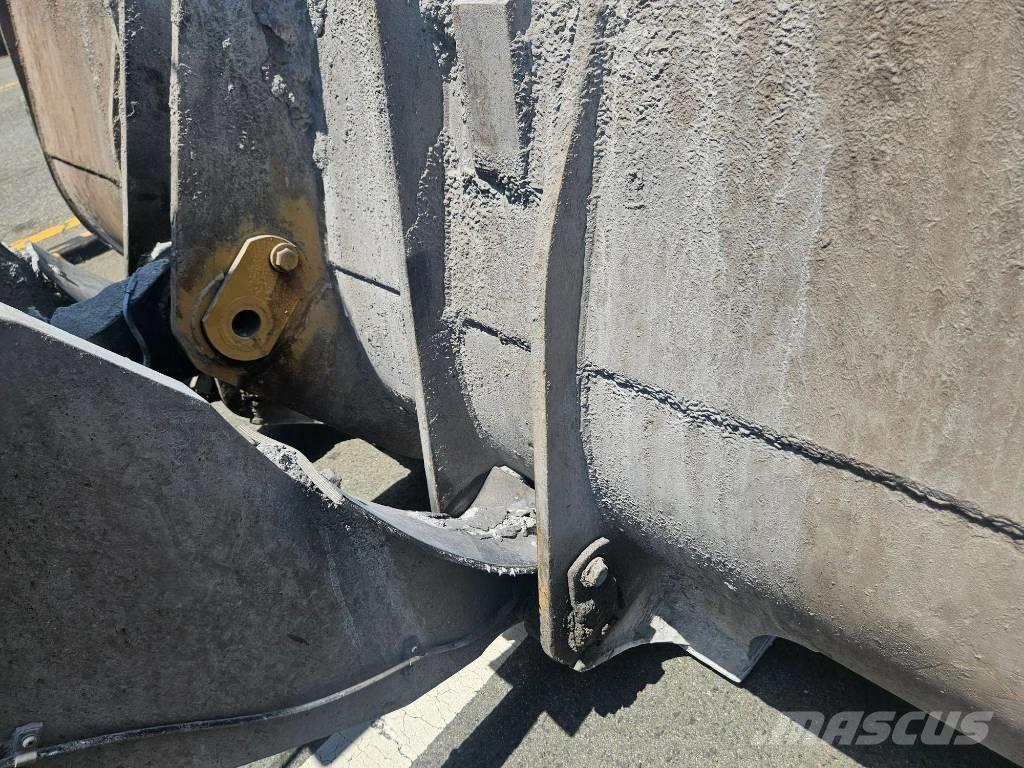 CAT 972H Фронтальные погрузчики