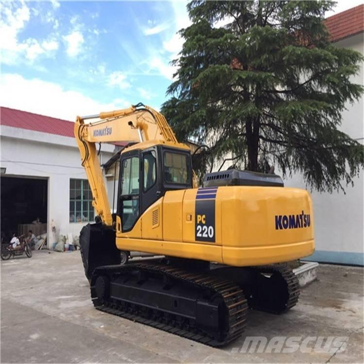 Komatsu PC 220-7 Гусеничные экскаваторы