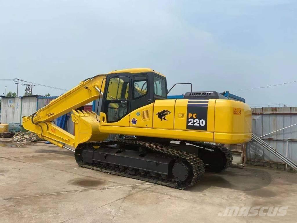 Komatsu pc220-7 Гусеничные экскаваторы