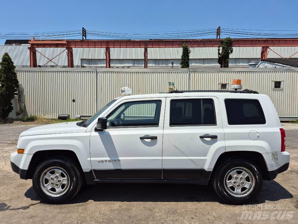 Jeep Patriot Бортовые фургоны