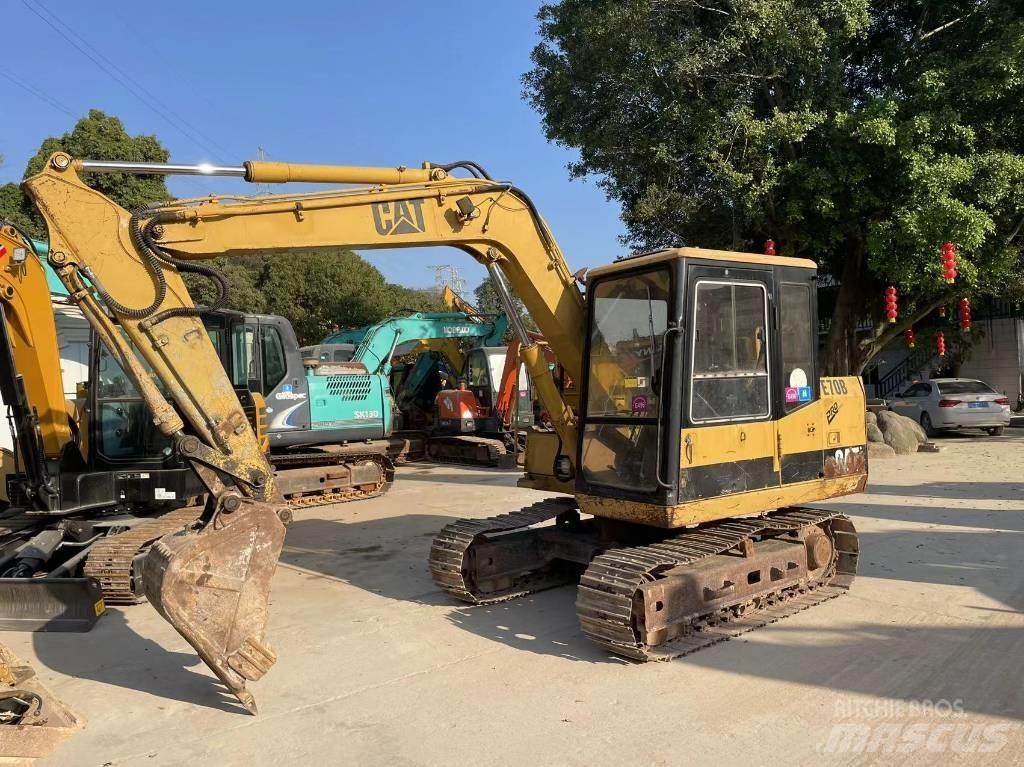CAT E 70 B Гусеничные экскаваторы