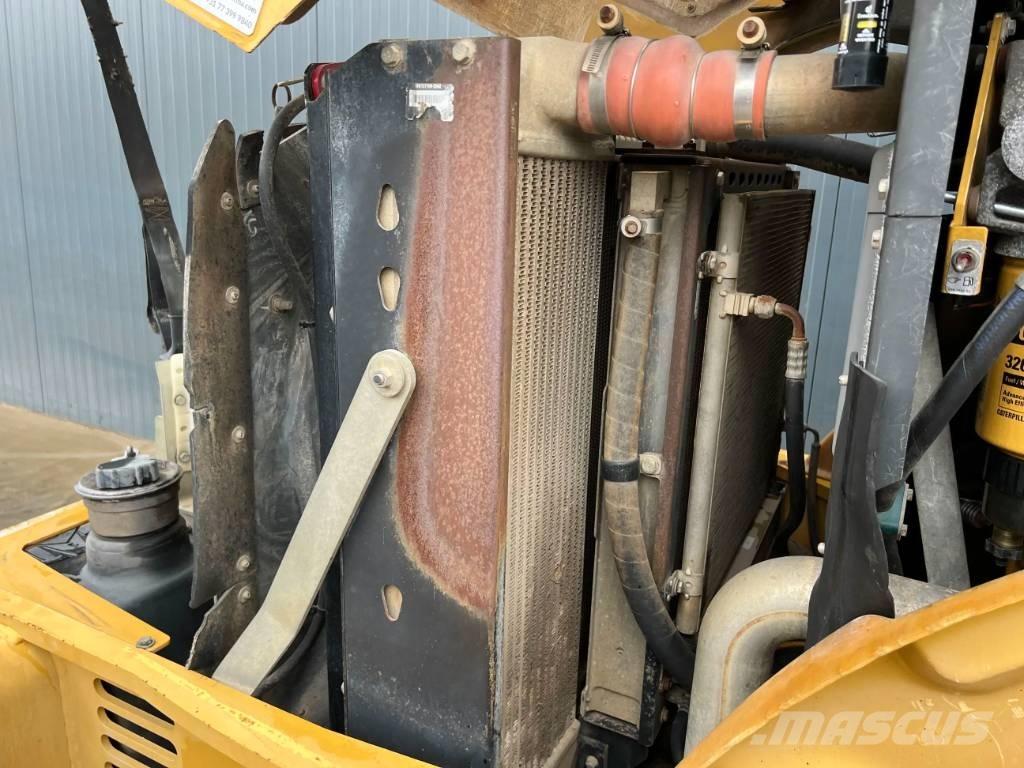 CAT CP76 Грунтовые катки