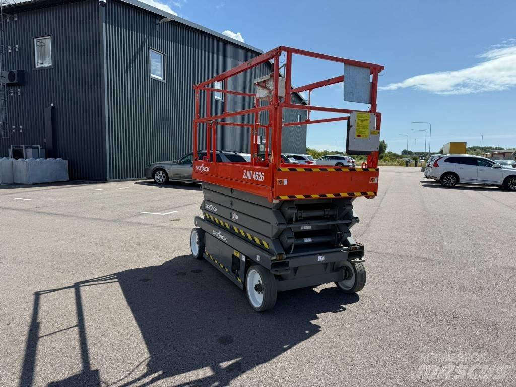 SkyJack SJ 4626 Ножничные подъемники