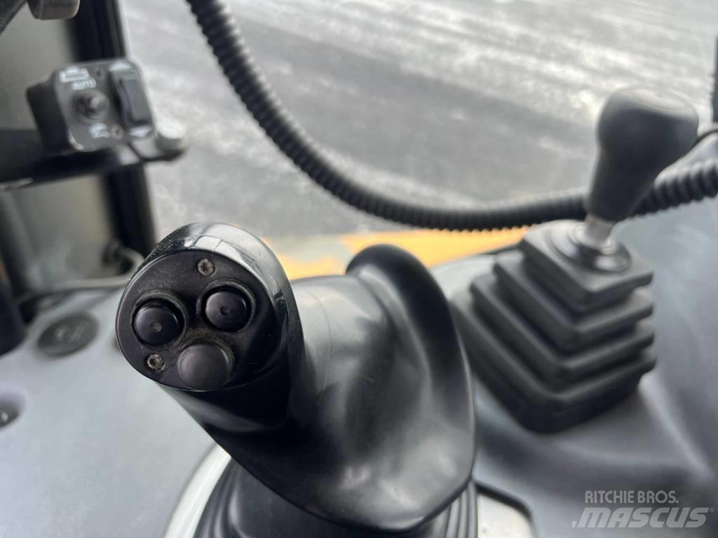 Liebherr PR 756 Гусеничные бульдозеры