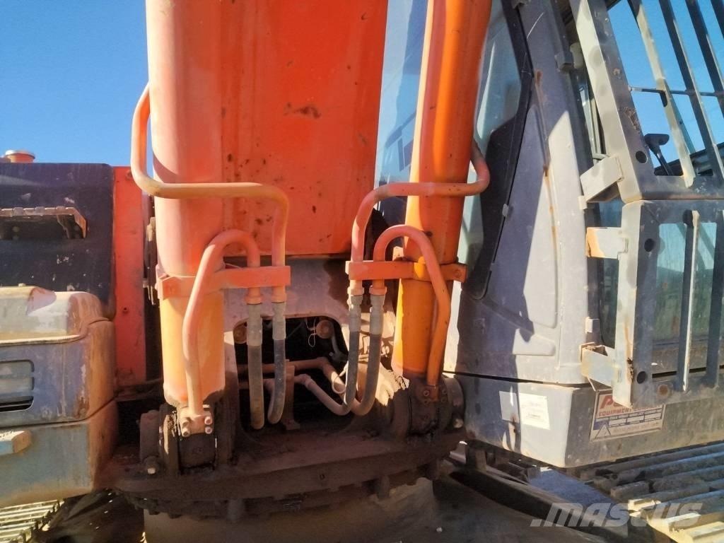 Hitachi ZX 270 LC Гусеничные экскаваторы