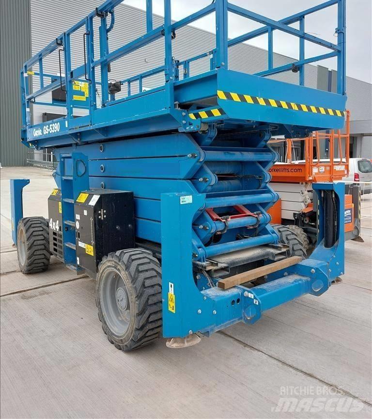 Genie GS 5390 RT Ножничные подъемники