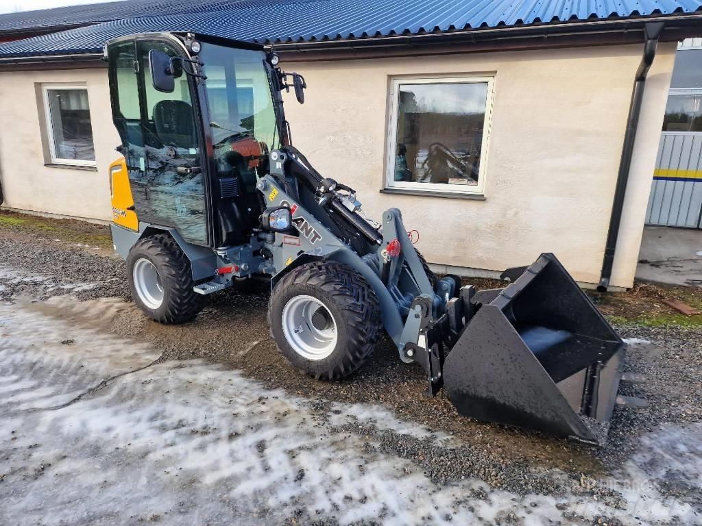 GiANT G2300 HD Многофункциональные сельскохозяйственные погрузчики