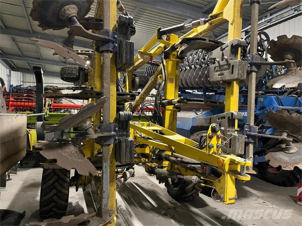 Bednar TO6000 HM Культиваторы сплошные