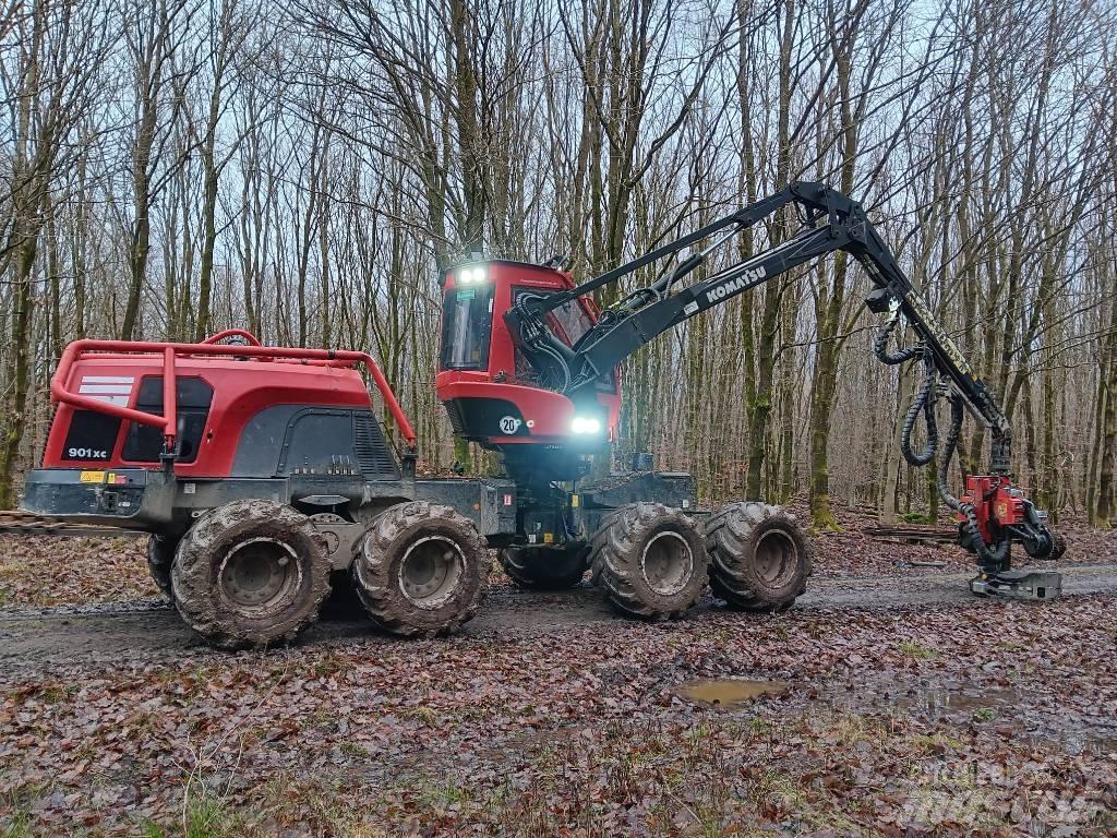 Komatsu 901 XC Харвестеры