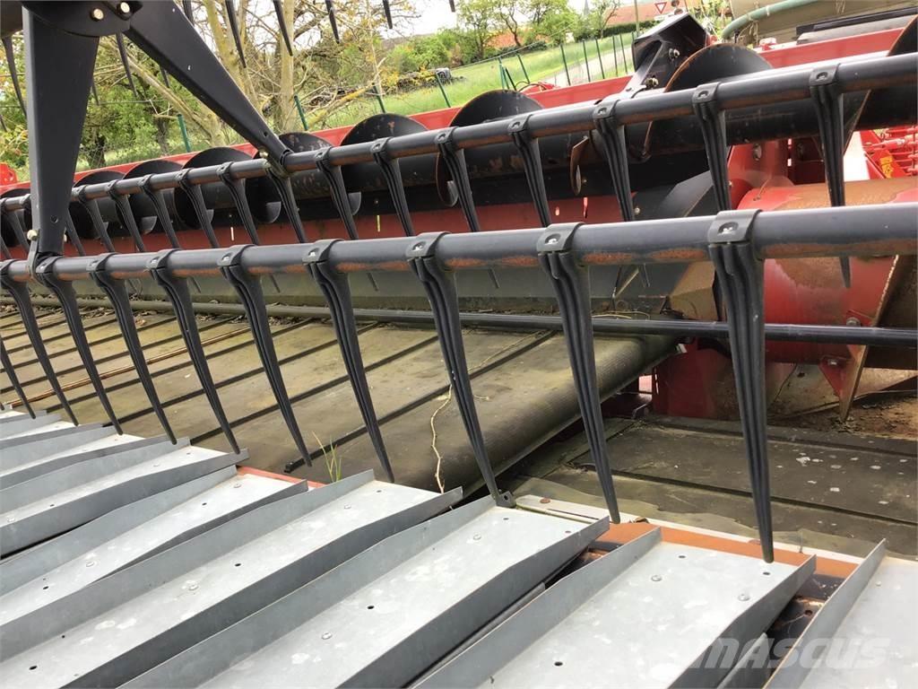 Case IH 3100 Жатки