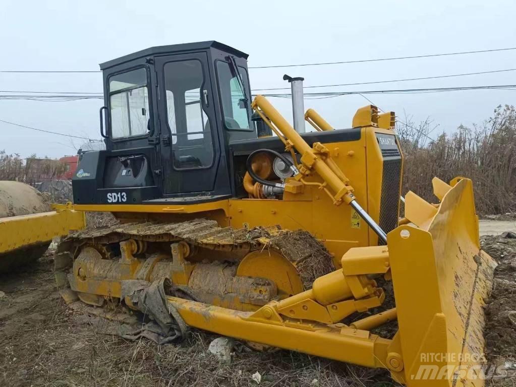 Shantui SD13 Гусеничные бульдозеры