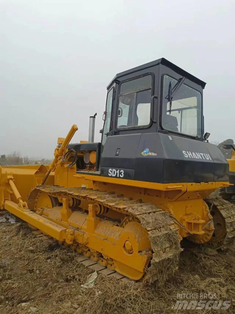 Shantui SD13 Гусеничные бульдозеры