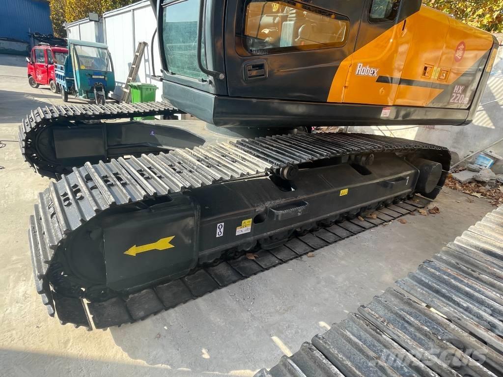 Hyundai HX 220 Гусеничные экскаваторы