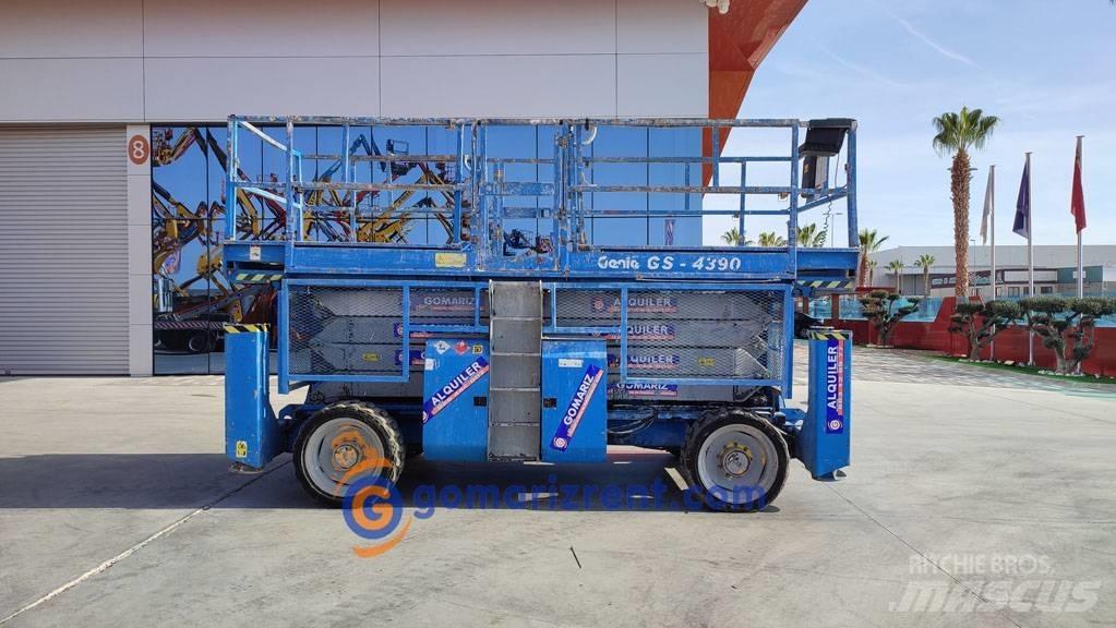 Genie GS 4390 RT Ножничные подъемники