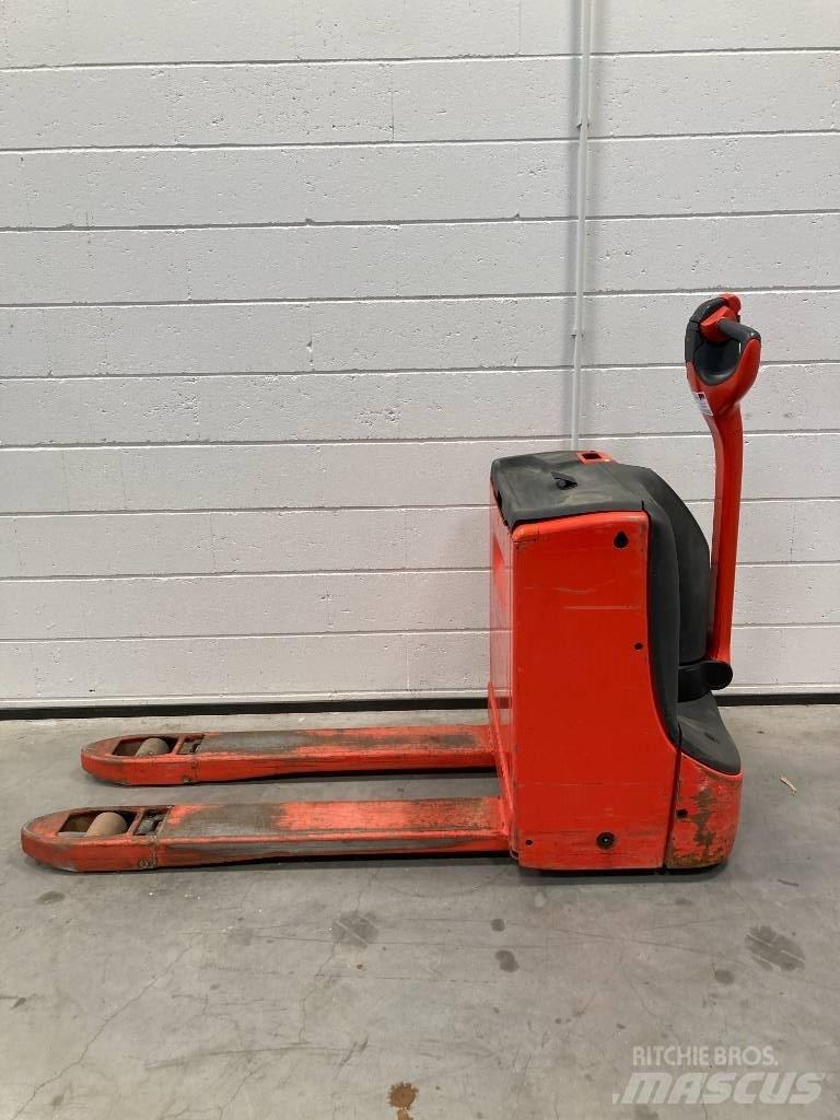 Linde T16/1152 Ручные электрические тележки