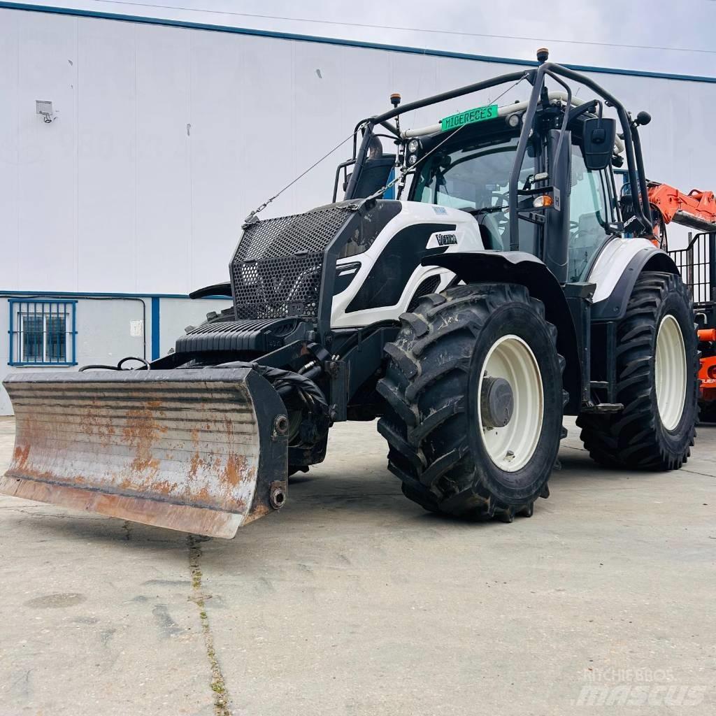 Valtra T 174 Трактора