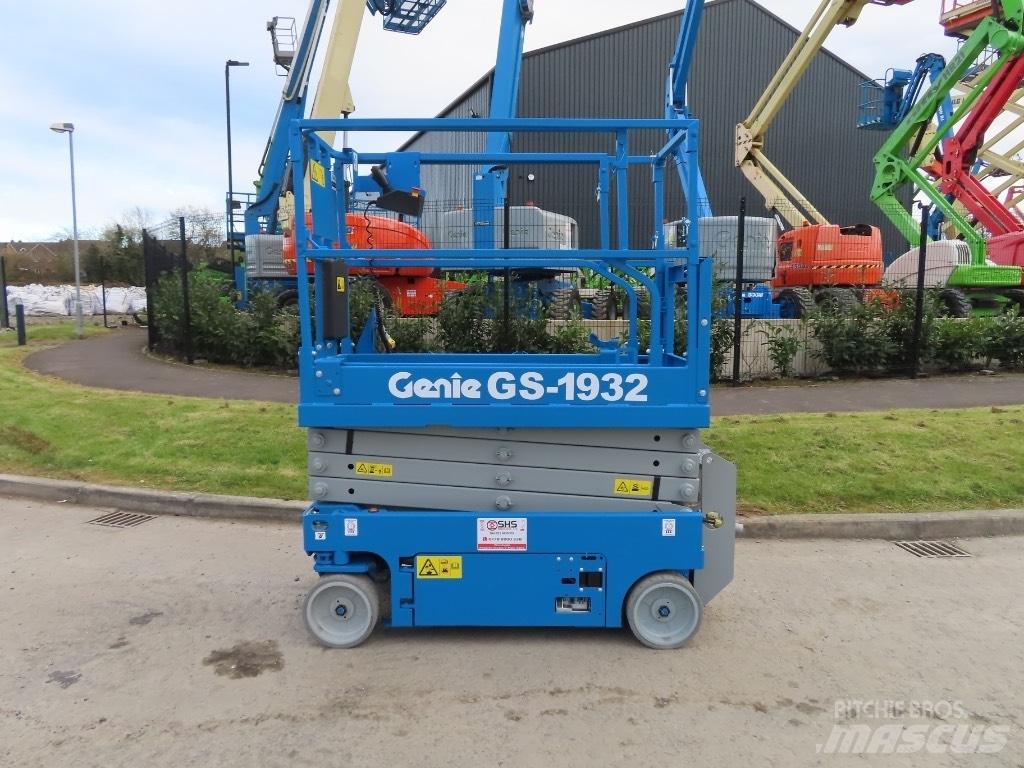 Genie GS 1932 Ножничные подъемники