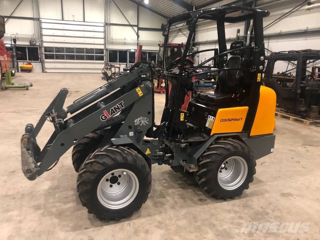 GiANT D 332 SWT Многофункциональные сельскохозяйственные погрузчики
