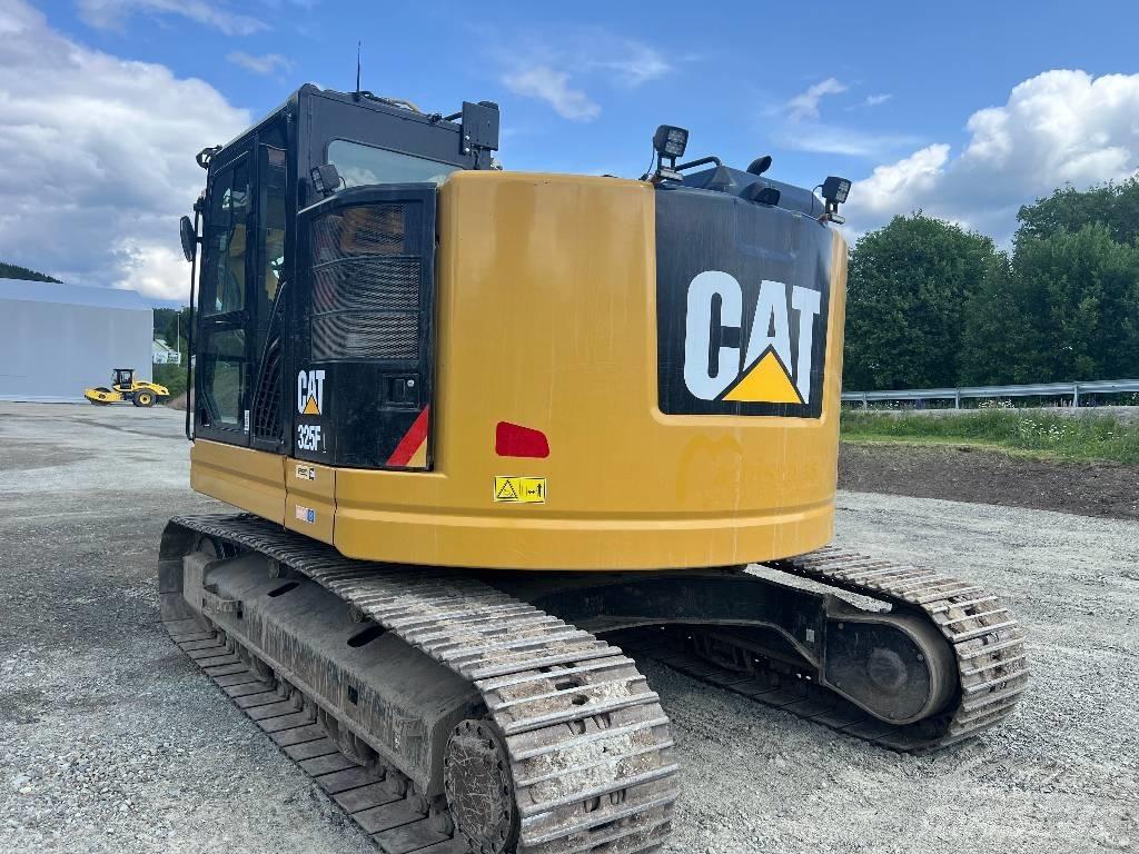 CAT 325 FL CR Гусеничные экскаваторы