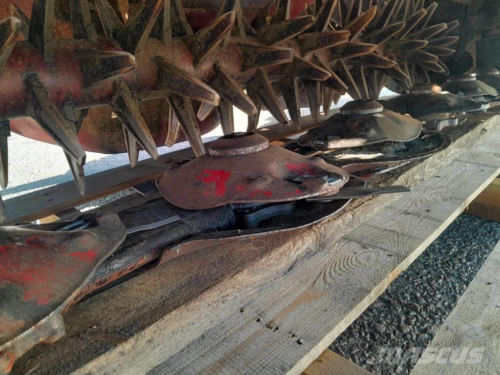 Lely 320 FC Косилки плющилки