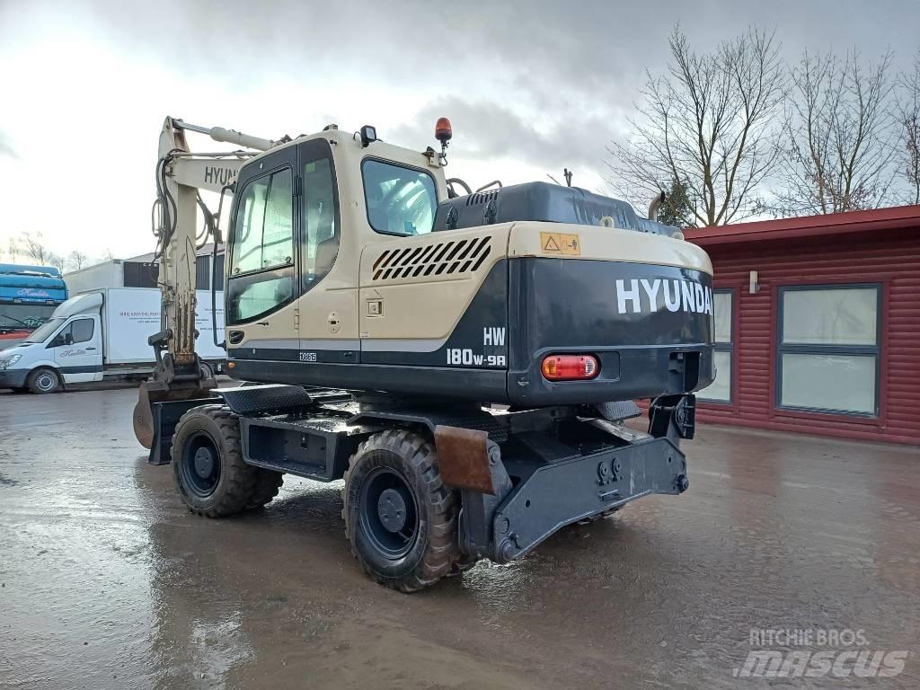 Hyundai HW 180 - 9A Колёсные экскаваторы