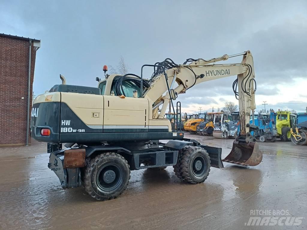 Hyundai HW 180 - 9A Колёсные экскаваторы