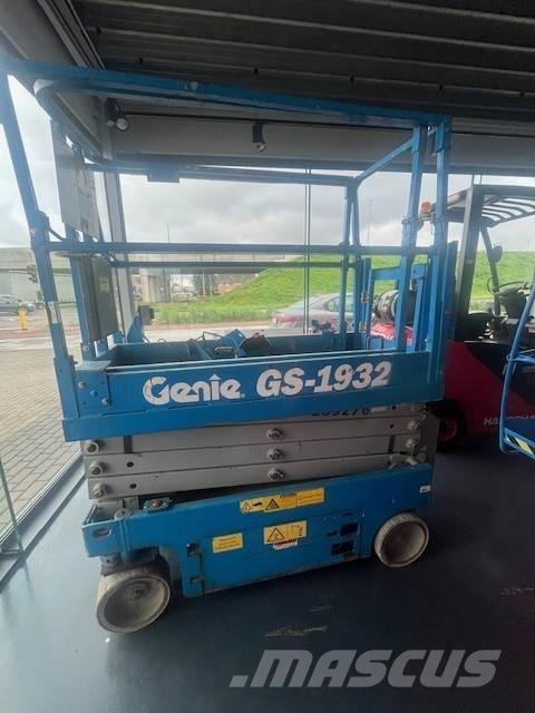 Genie GS 1932 Ножничные подъемники