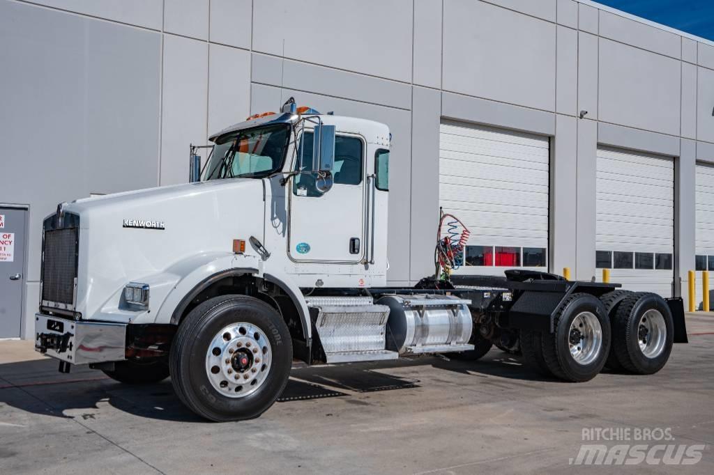 Kenworth T 800 Седельные тягачи