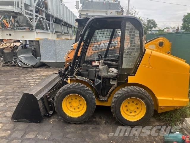 JCB 170 Мини-погрузчики