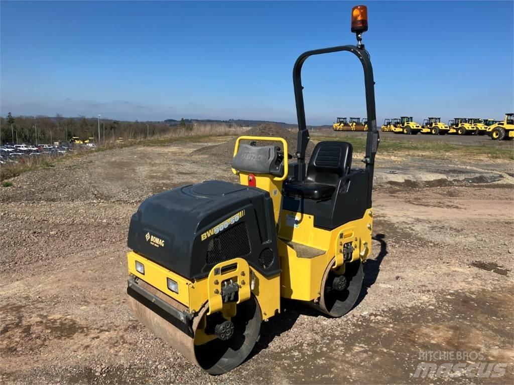 Bomag CN BW 900-50 Катки тротуарные
