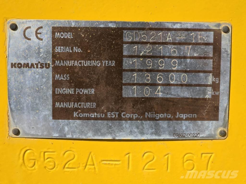 Komatsu GD 521 A-1 Грейдеры