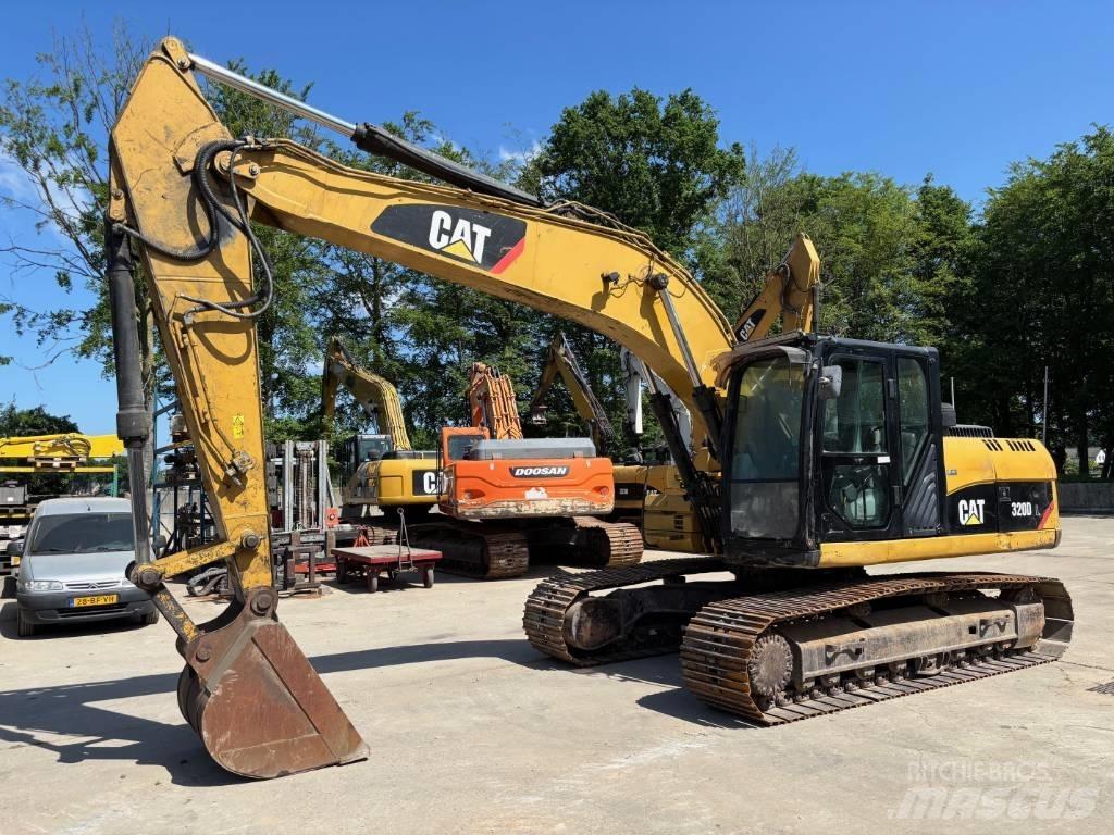 CAT 320 D L Гусеничные экскаваторы