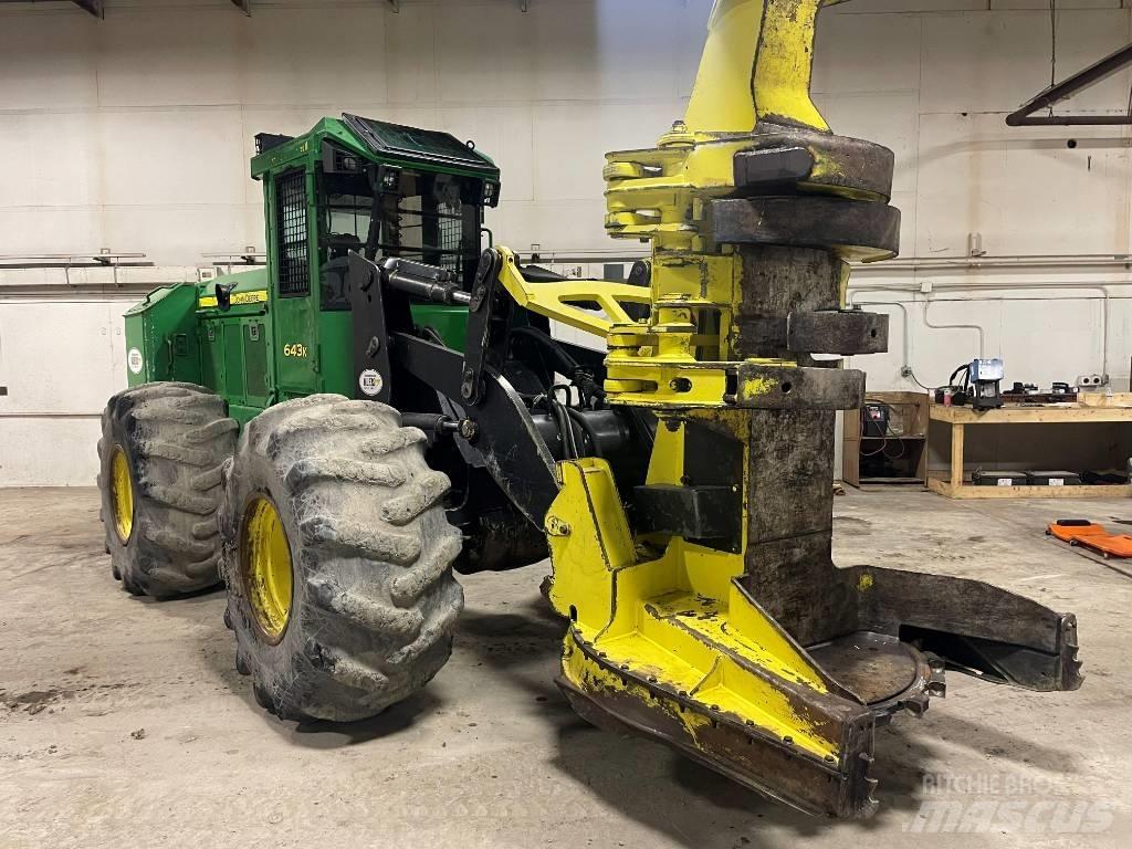 John Deere 643 K Валочно-пакетирующие машины