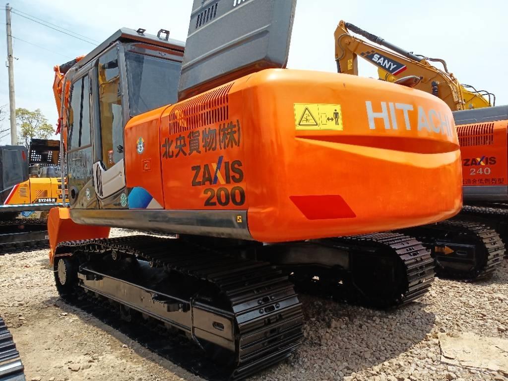 Hitachi ZX 200 Гусеничные экскаваторы