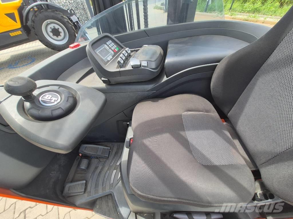 Toyota RRE 140 Ричтраки