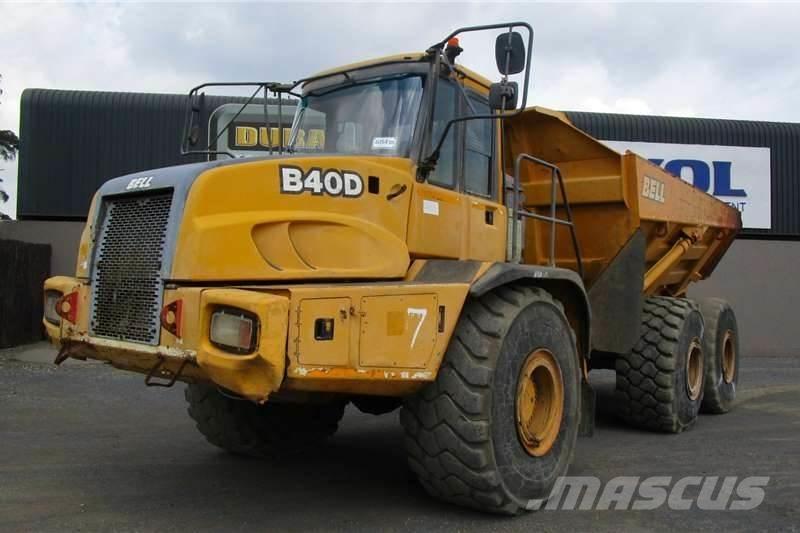 Bell B40D 6X6 Шарнирно-сочленённые самосвалы