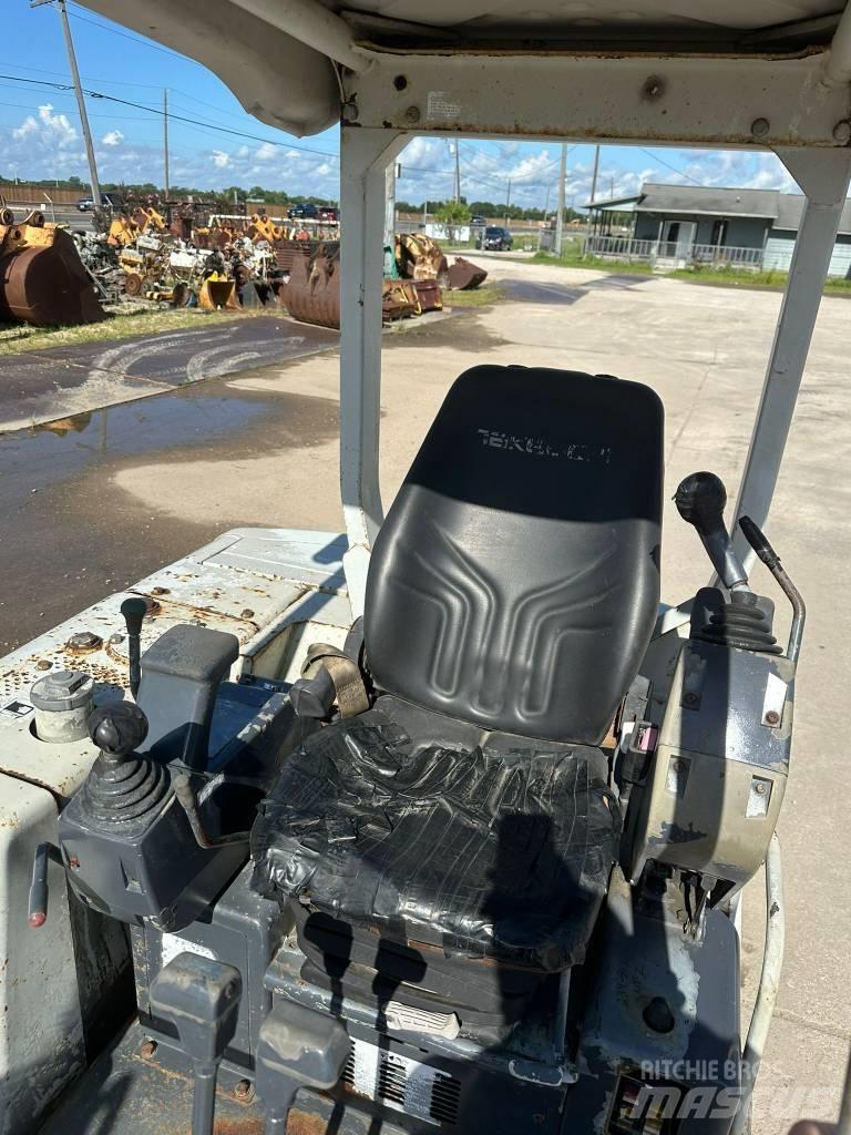 Takeuchi TB 135 Гусеничные экскаваторы