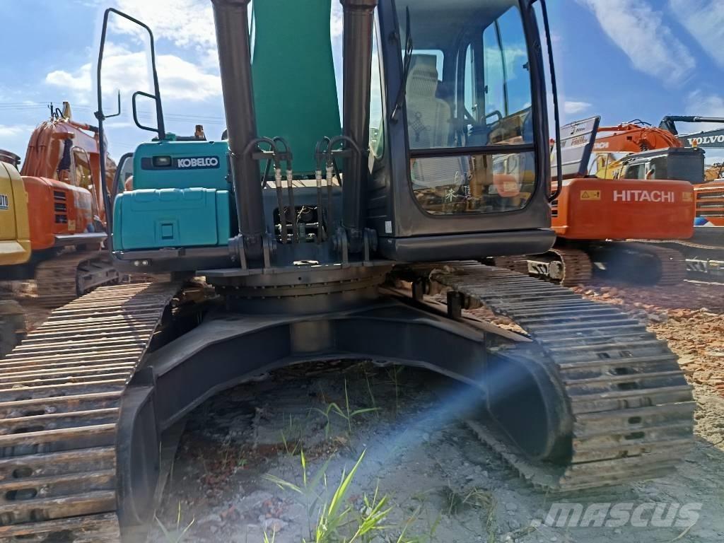 Kobelco SK 210 Гусеничные экскаваторы