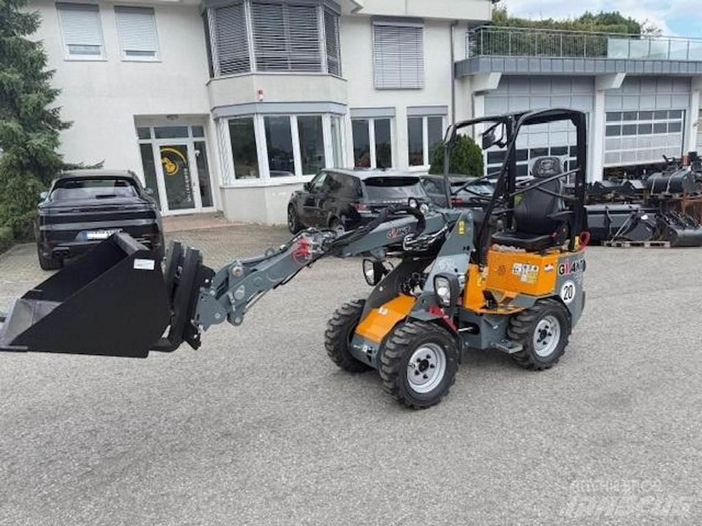 GiANT G1200 Tele Фронтальные погрузчики