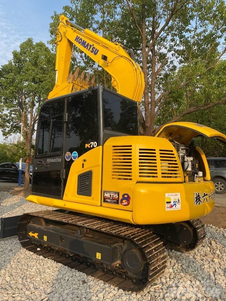 Komatsu 70-8 Гусеничные экскаваторы