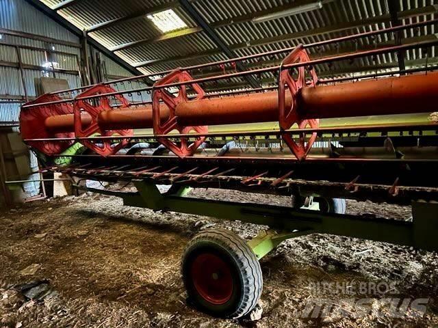 CLAAS Lexion 460 Зерноуборочные комбайны