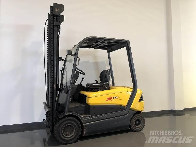 Om-Pimespo XE30 Электропогрузчики