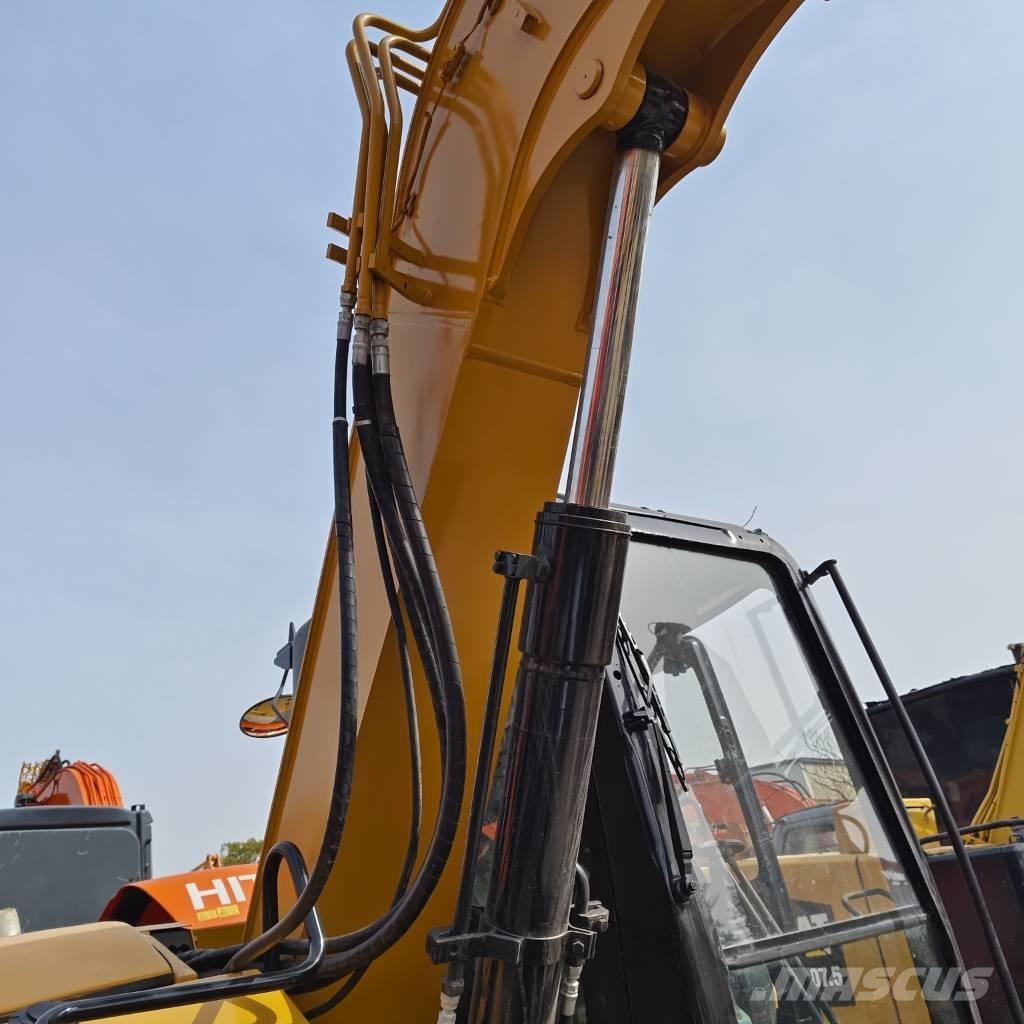 CAT 308 D Малые экскаваторы 7т-12т
