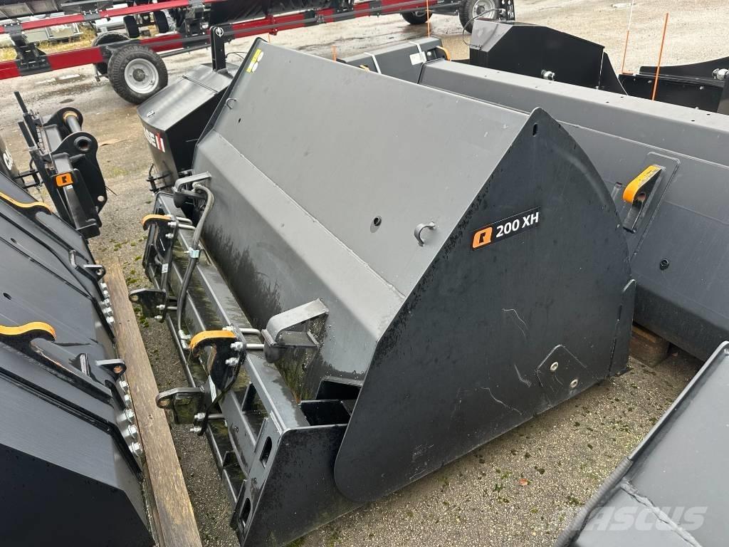 Quicke 200XH Навесные фронтальные погрузчики