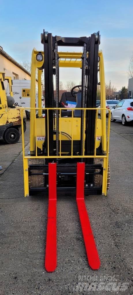 Hyster J2.5XN Электропогрузчики