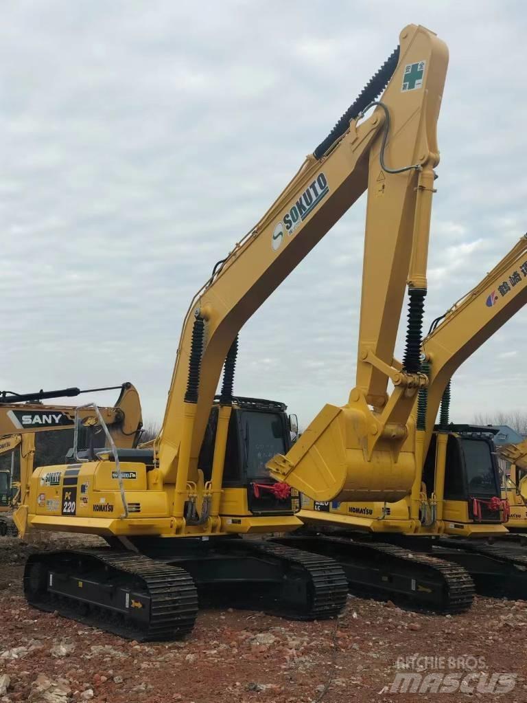Komatsu PC 200-8 Гусеничные экскаваторы